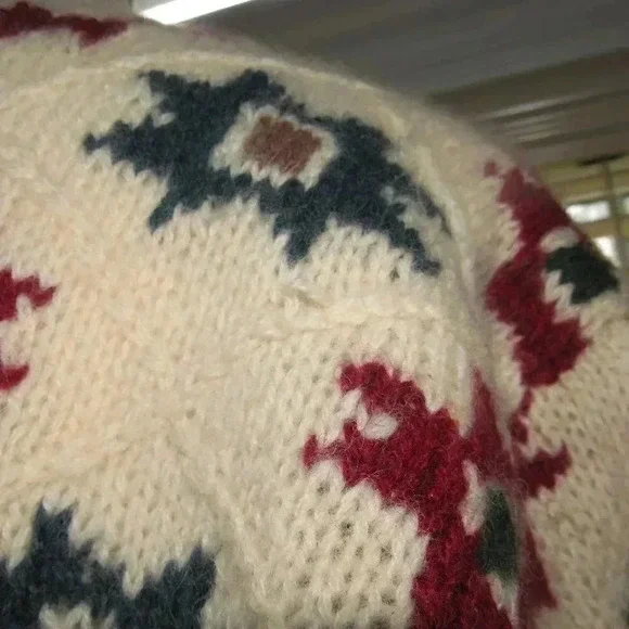 WOOLRICH Stars Wool Chunky Sweater Size Large - Picture 6 of 7